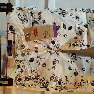 LEVI'S Unique! Floral Abstract Denim Jeans. Watercolor design! NEW NWT!